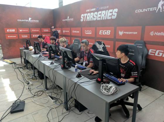 球和迅速的 球和迅速的