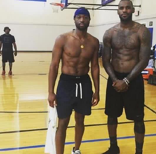 在篮球比赛 在篮球比赛